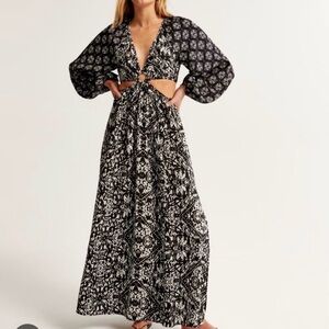 Abercrombie & Fitch Black and White Patterned Maxi Dress